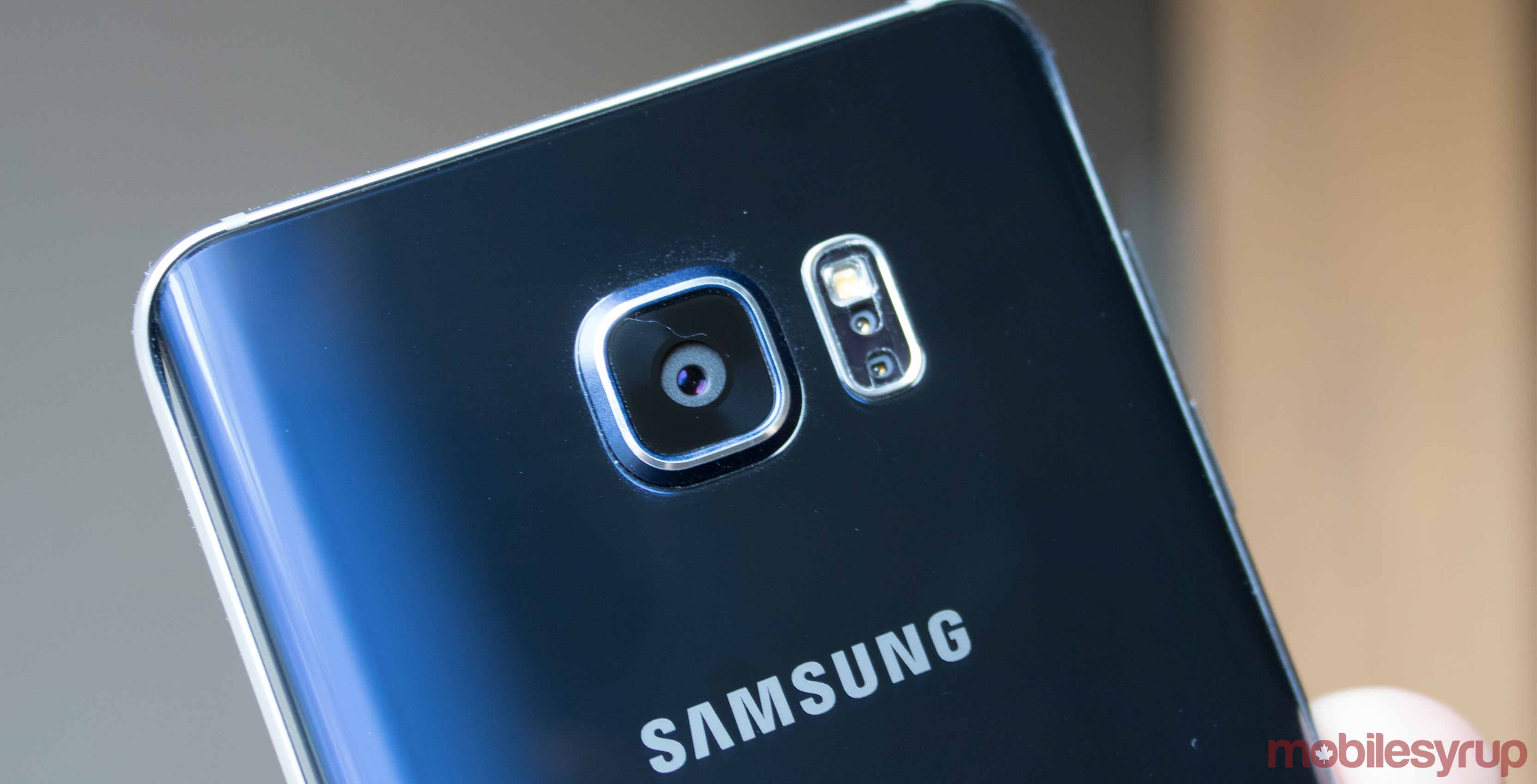 Samsung Galaxy S7 photo