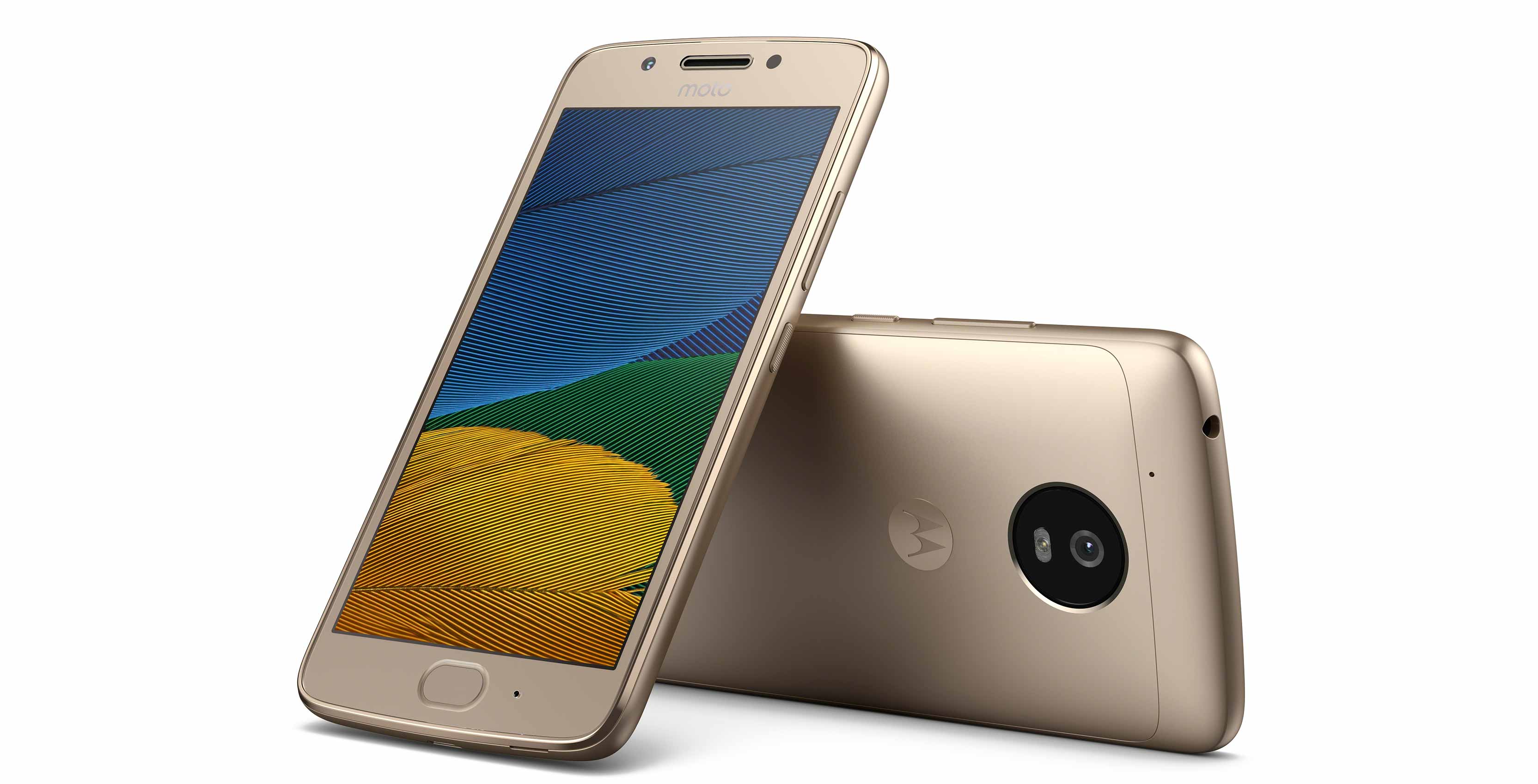 Moto G5 in gold