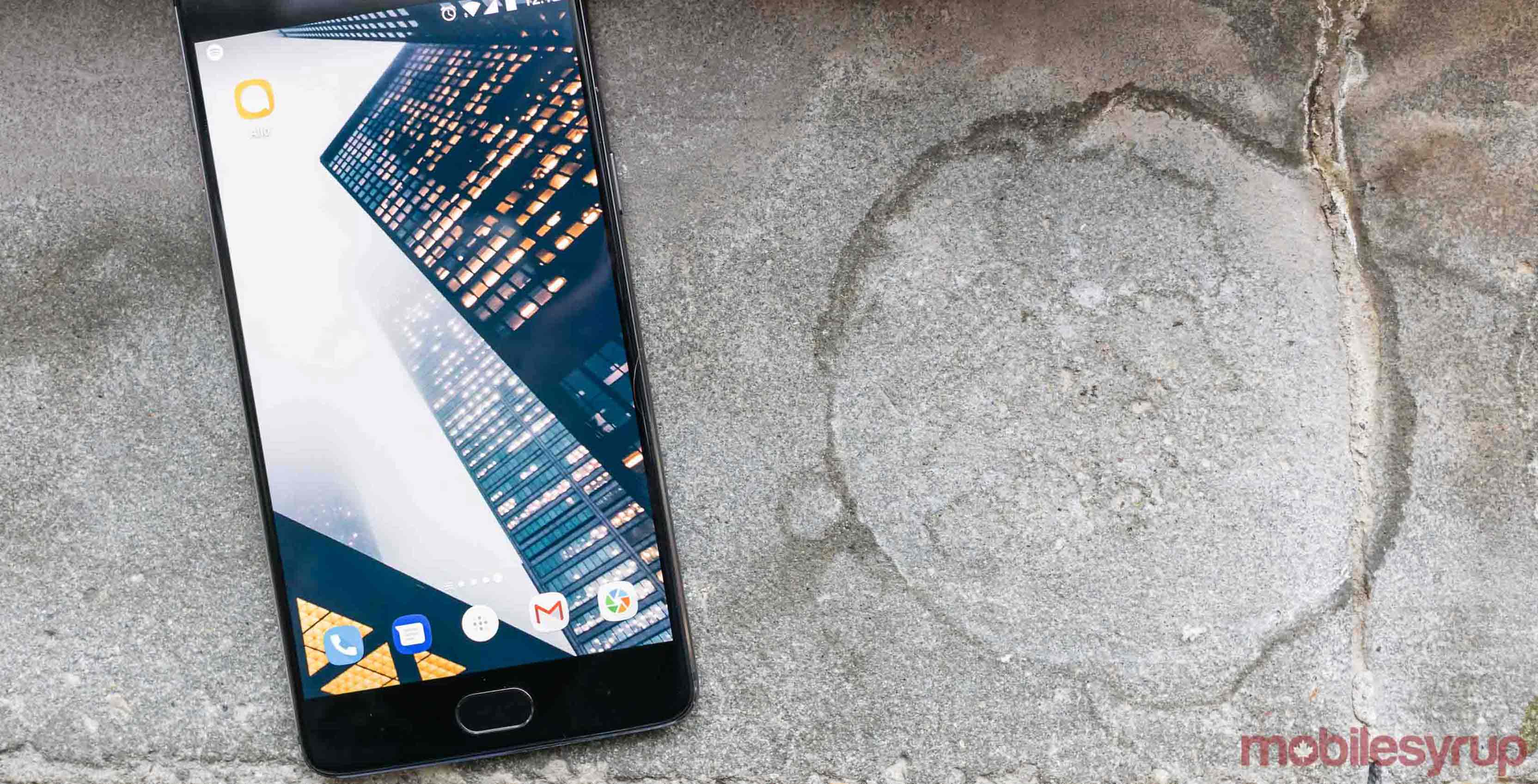 Google Allo on phone