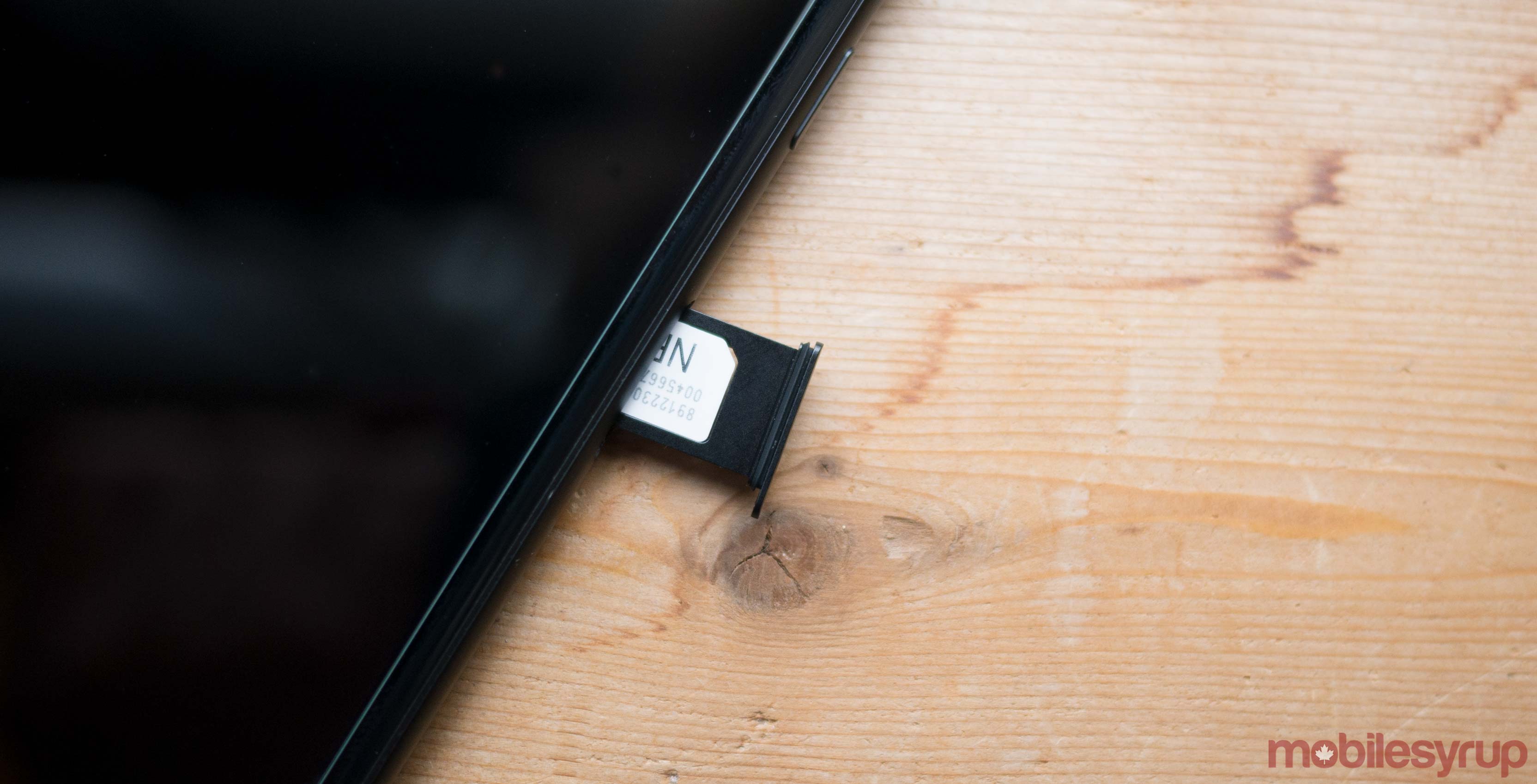 Sim card in sim tray