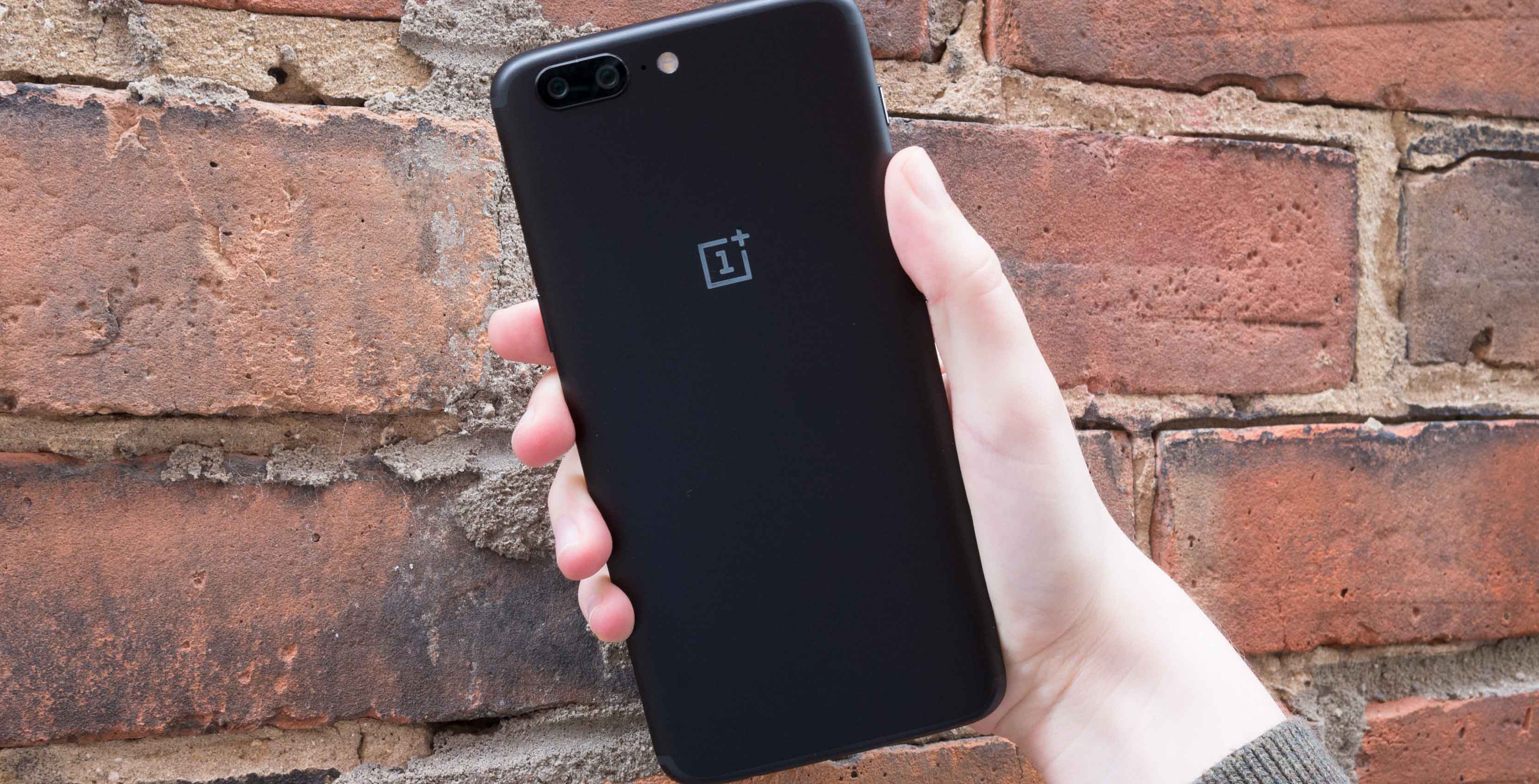 OnePlus 5 rear