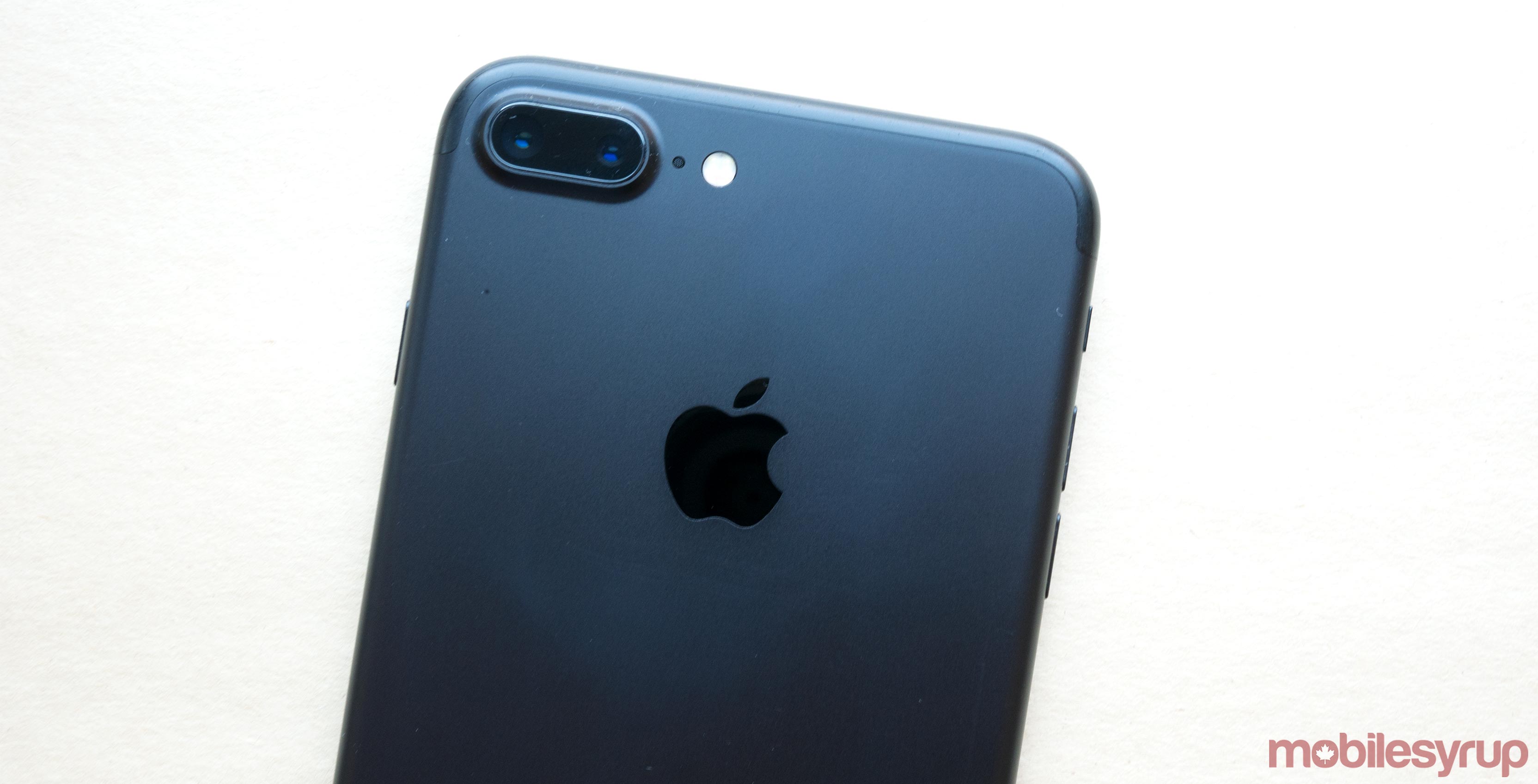 iPhone 7 Plus back