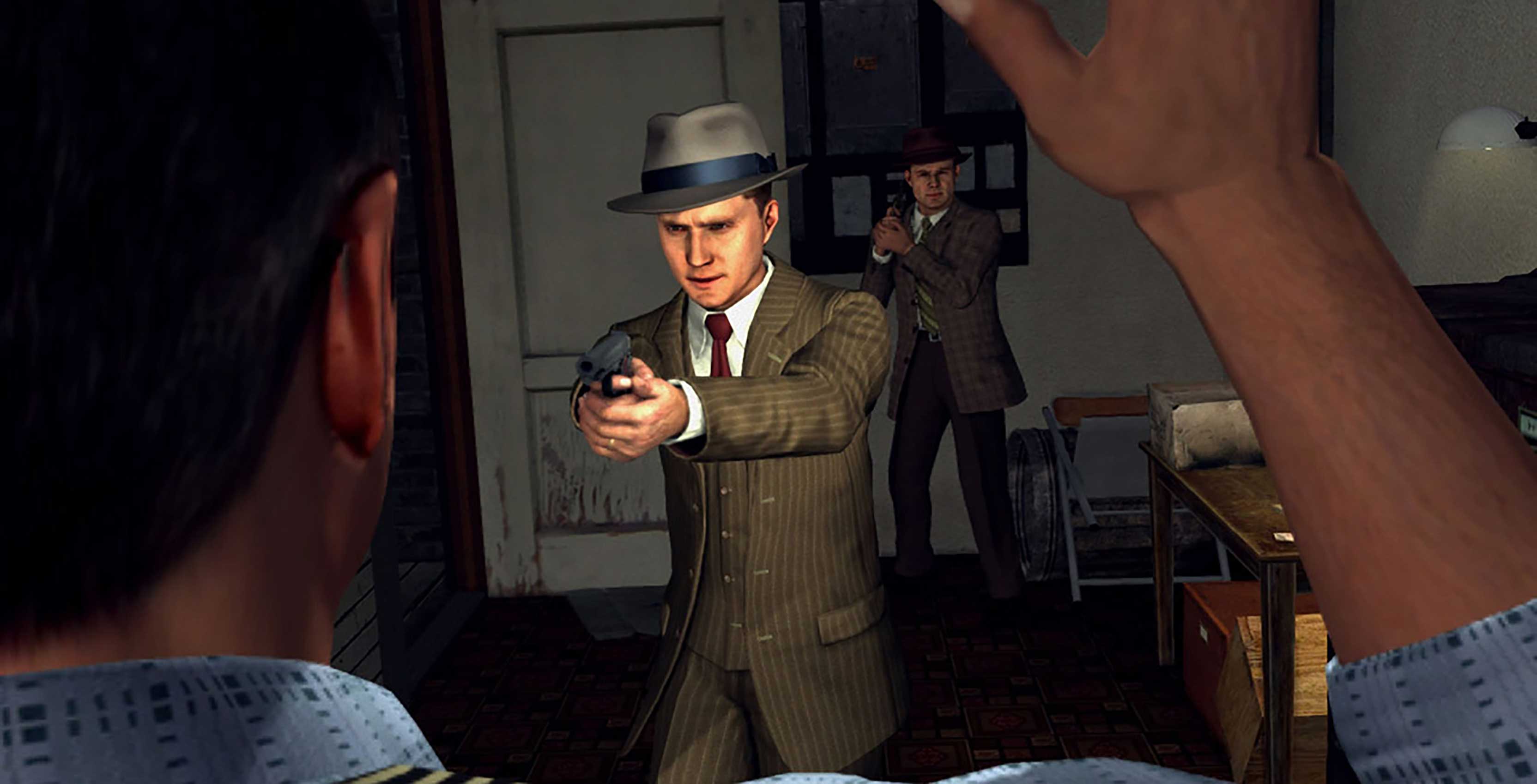 LA Noire Cole Phelps gun