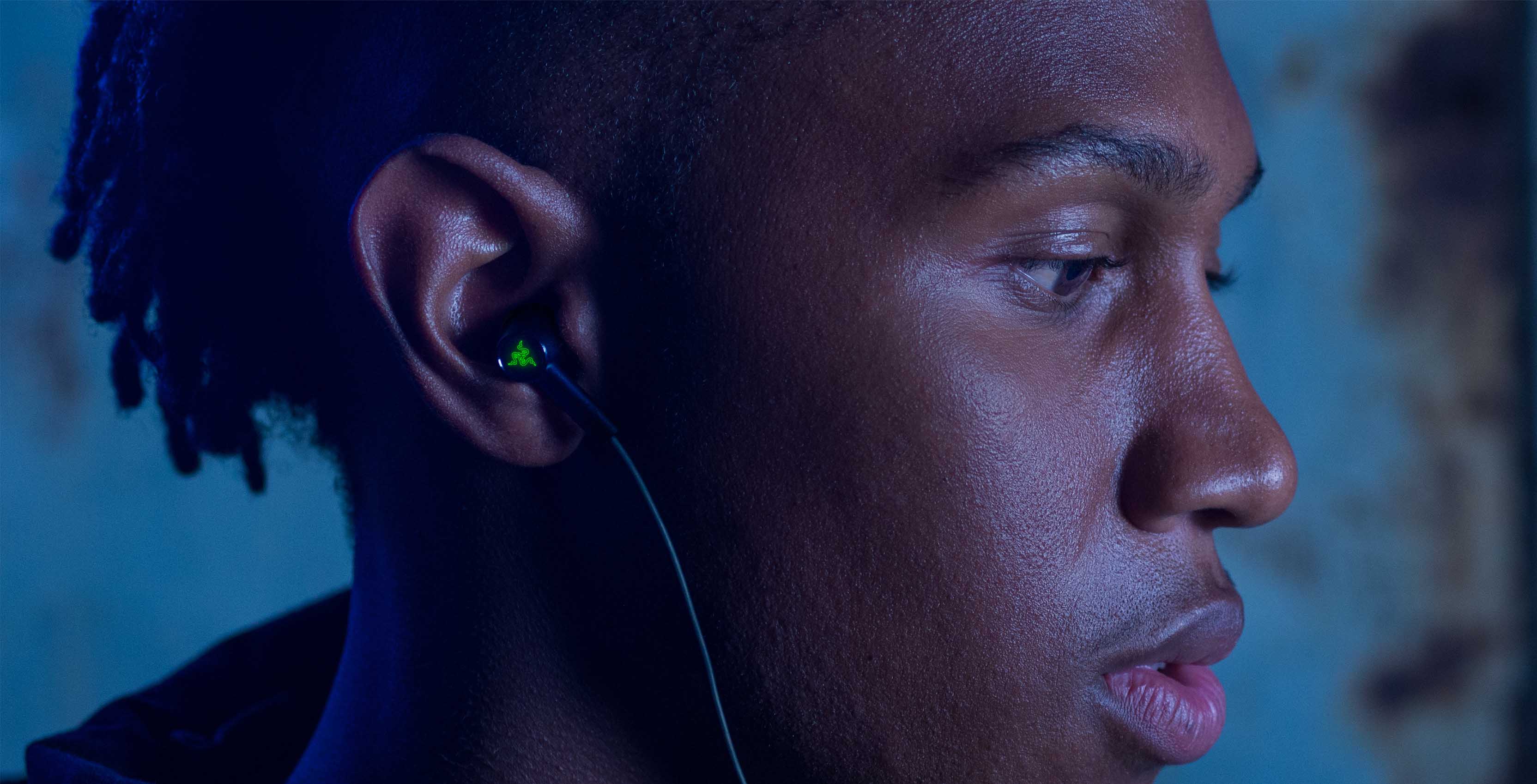 Razer Hammerhead headphones