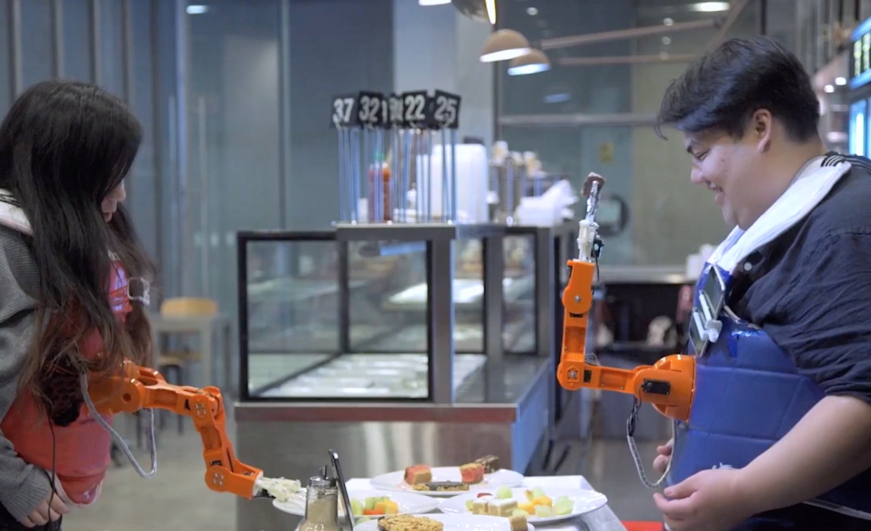 Arm-A-Dine users