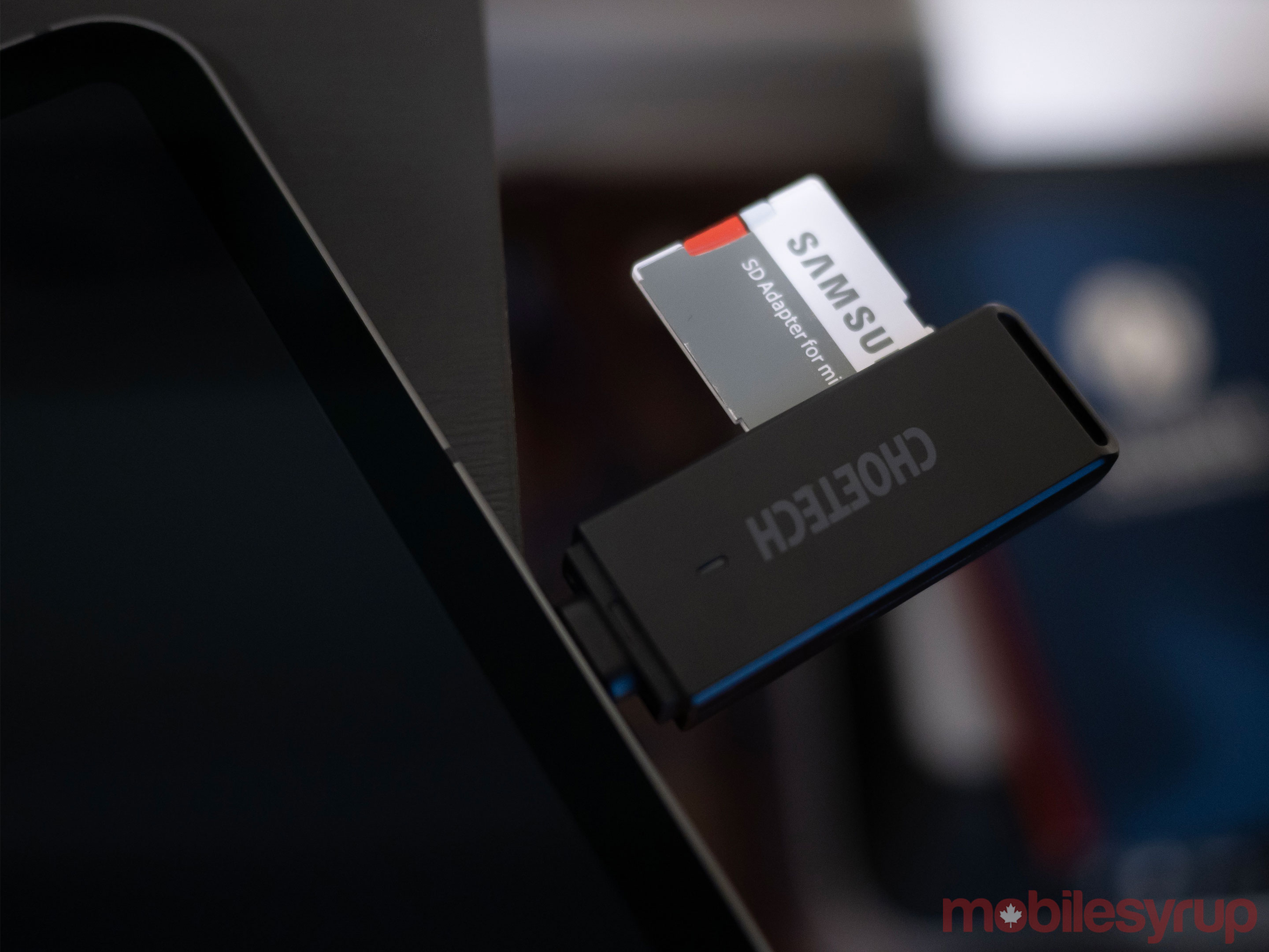 iPad Pro 2018 SD card slot