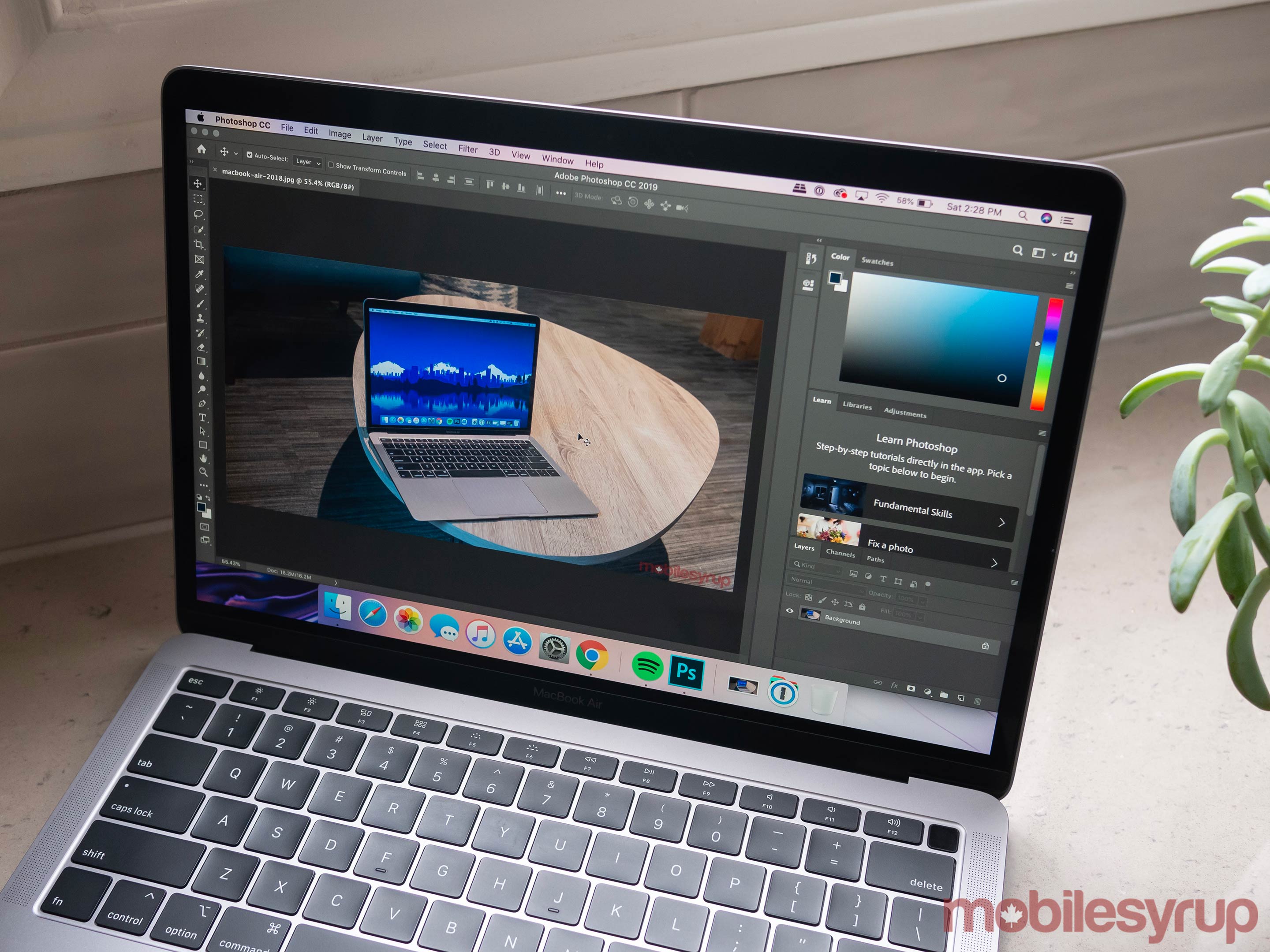 MacBook Air (2018) Photoshop 
