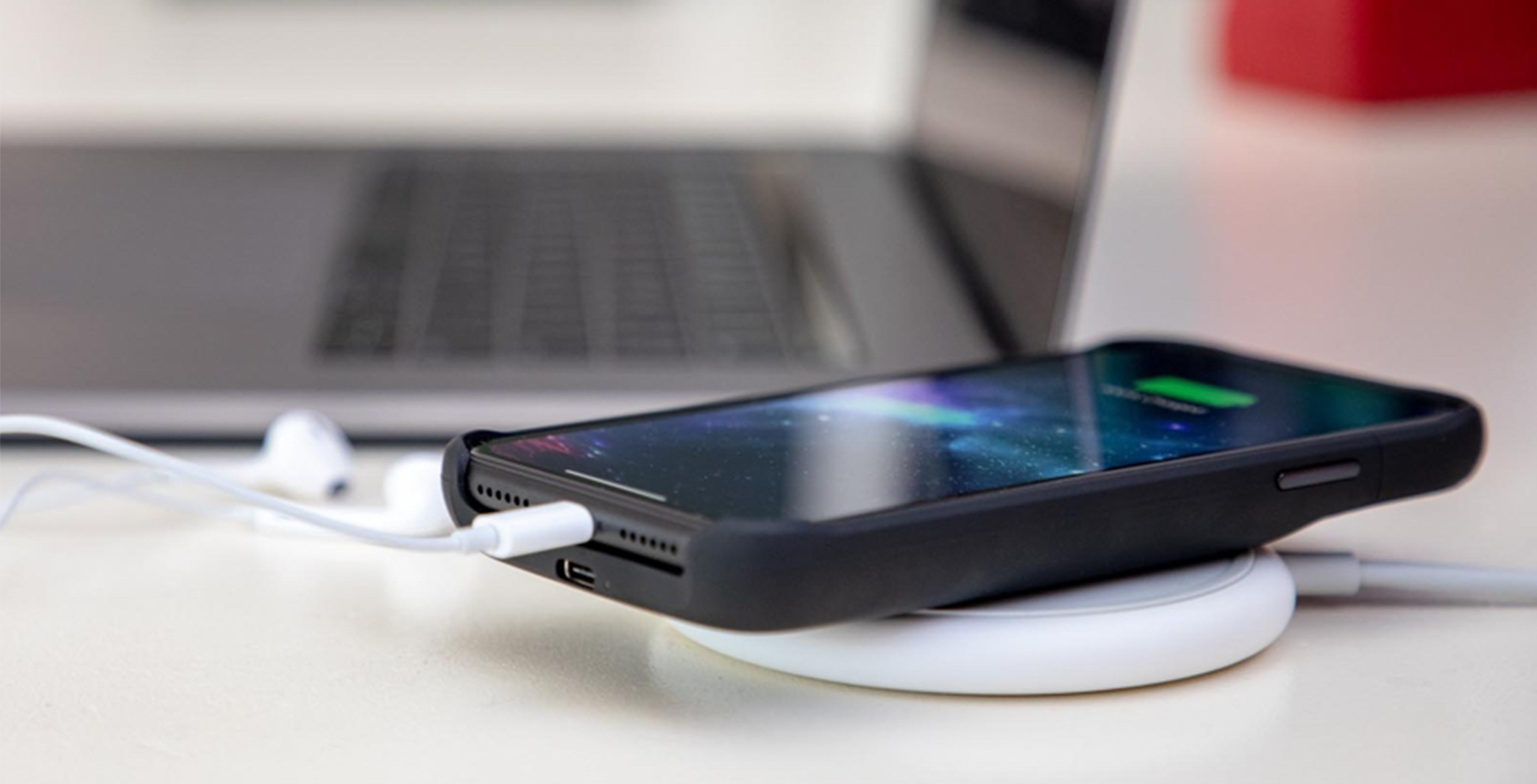 Mophie Juice Pack Access