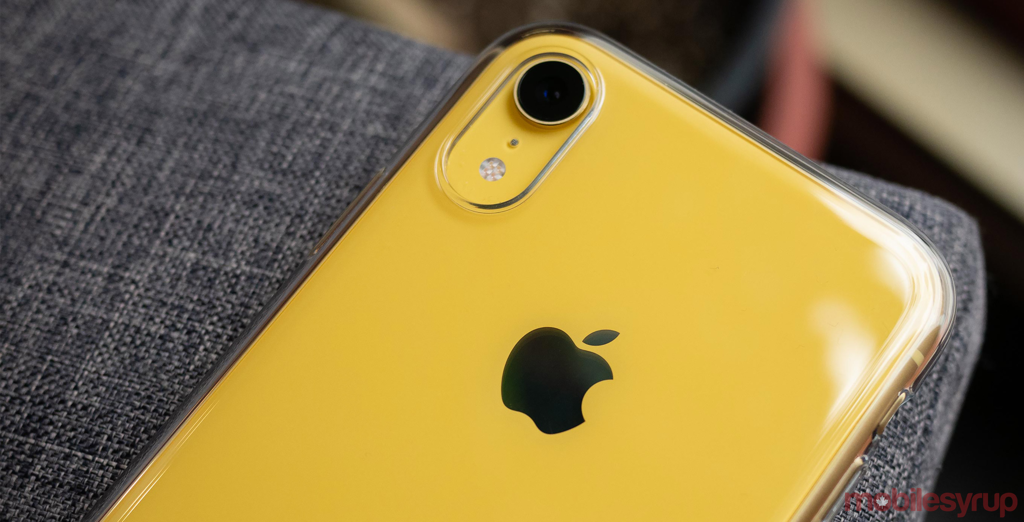 iPhone XR Yellow