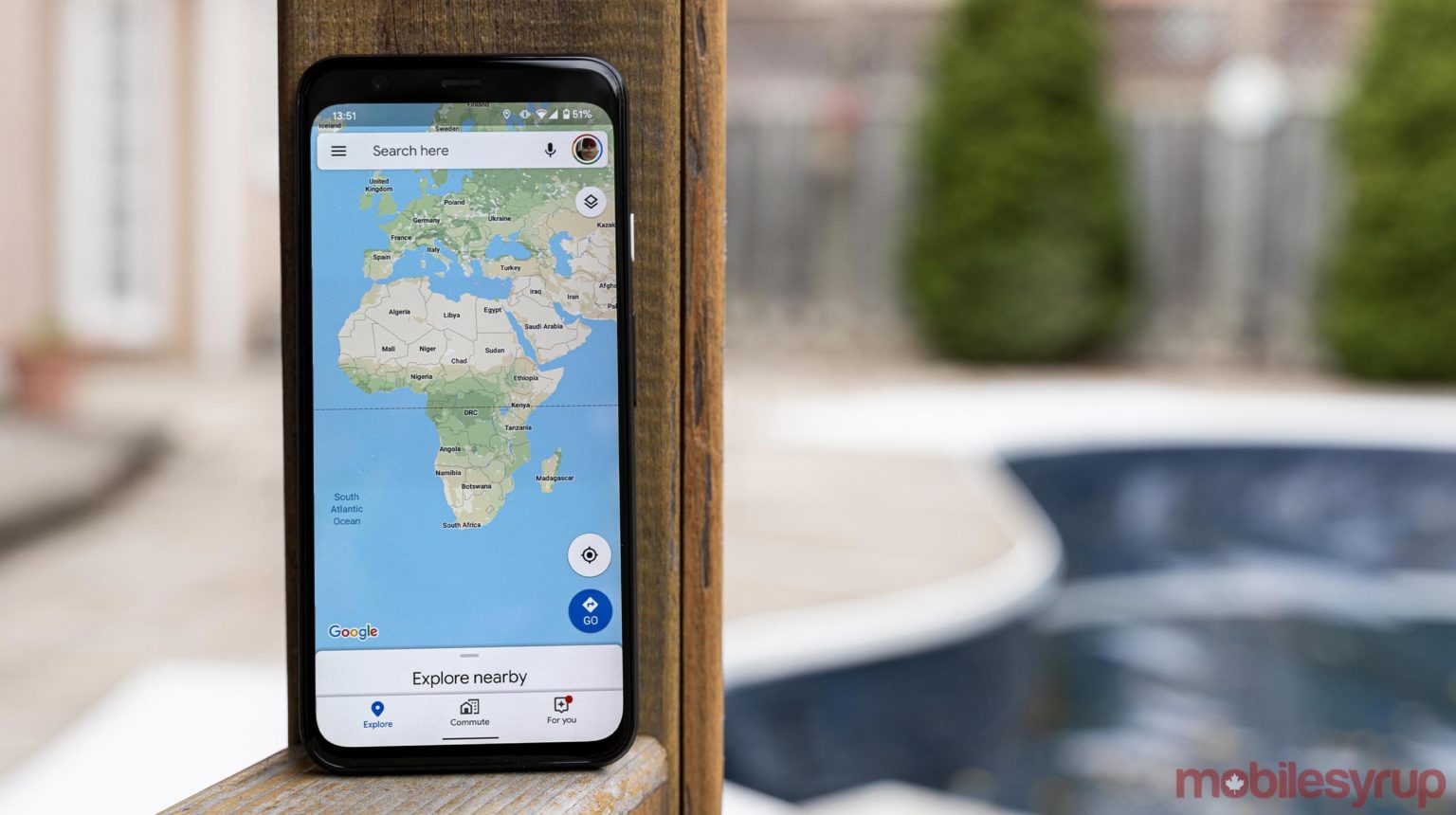 Google Maps banner reminds users to wear a mask in the U.S.