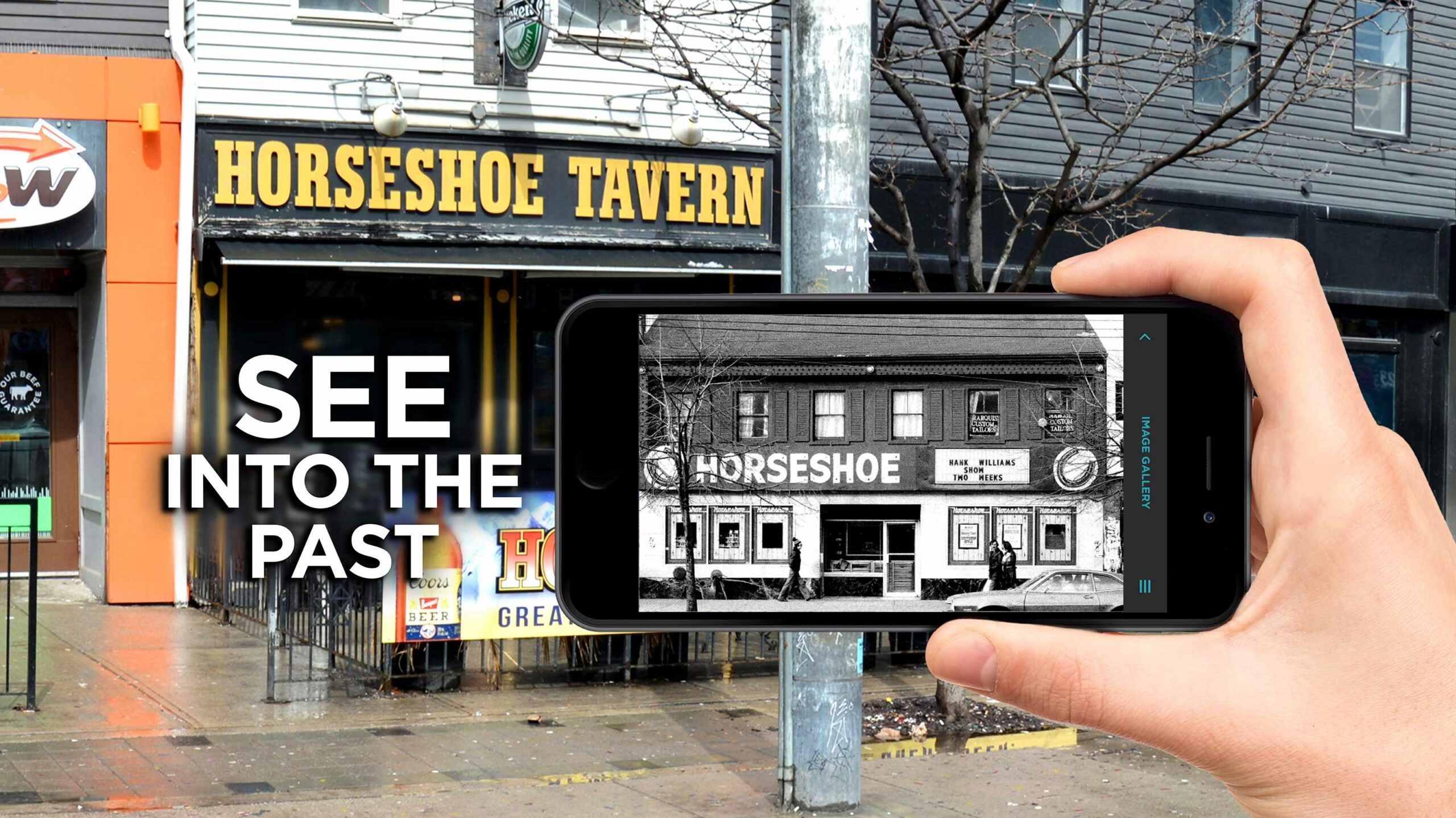 On-foot tour Spadina