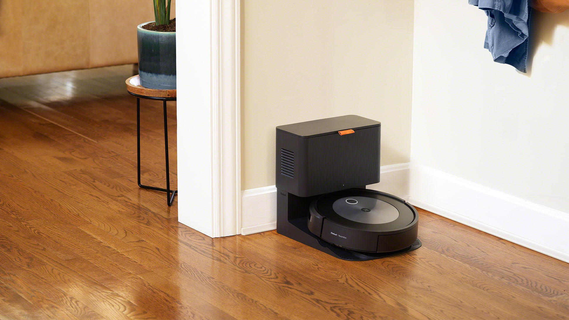 iRobot j7+