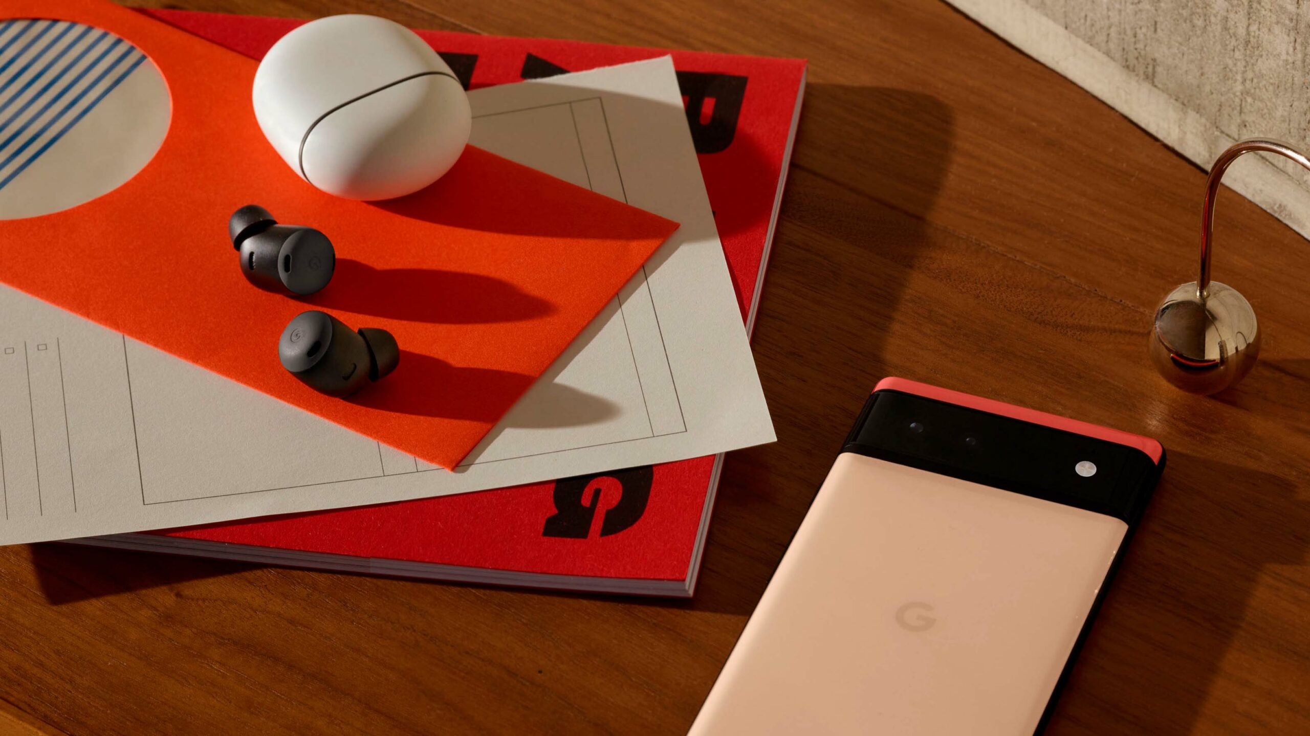 Pixel Buds Pro leaked marketing image