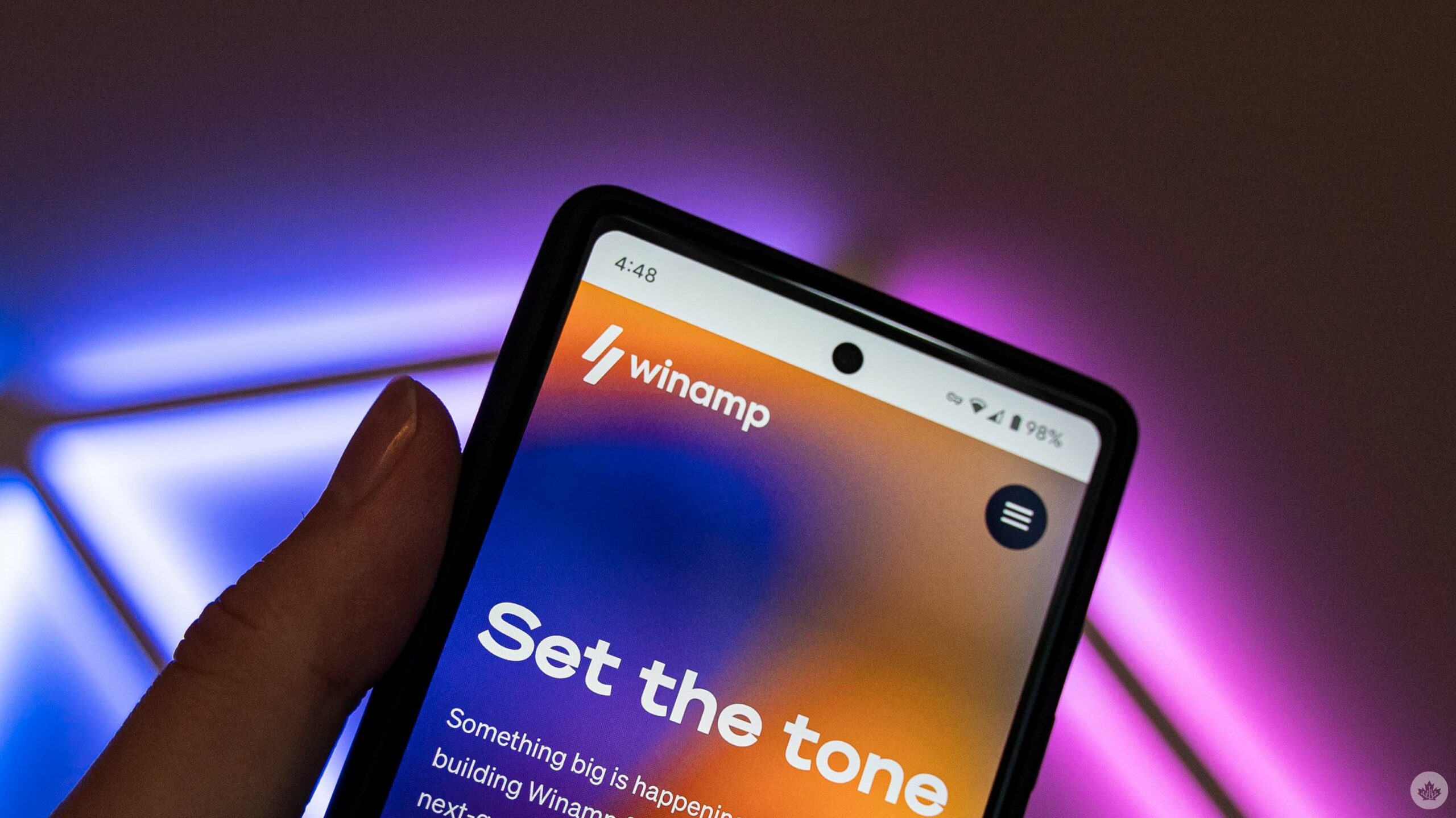 Winamp website on smartphone