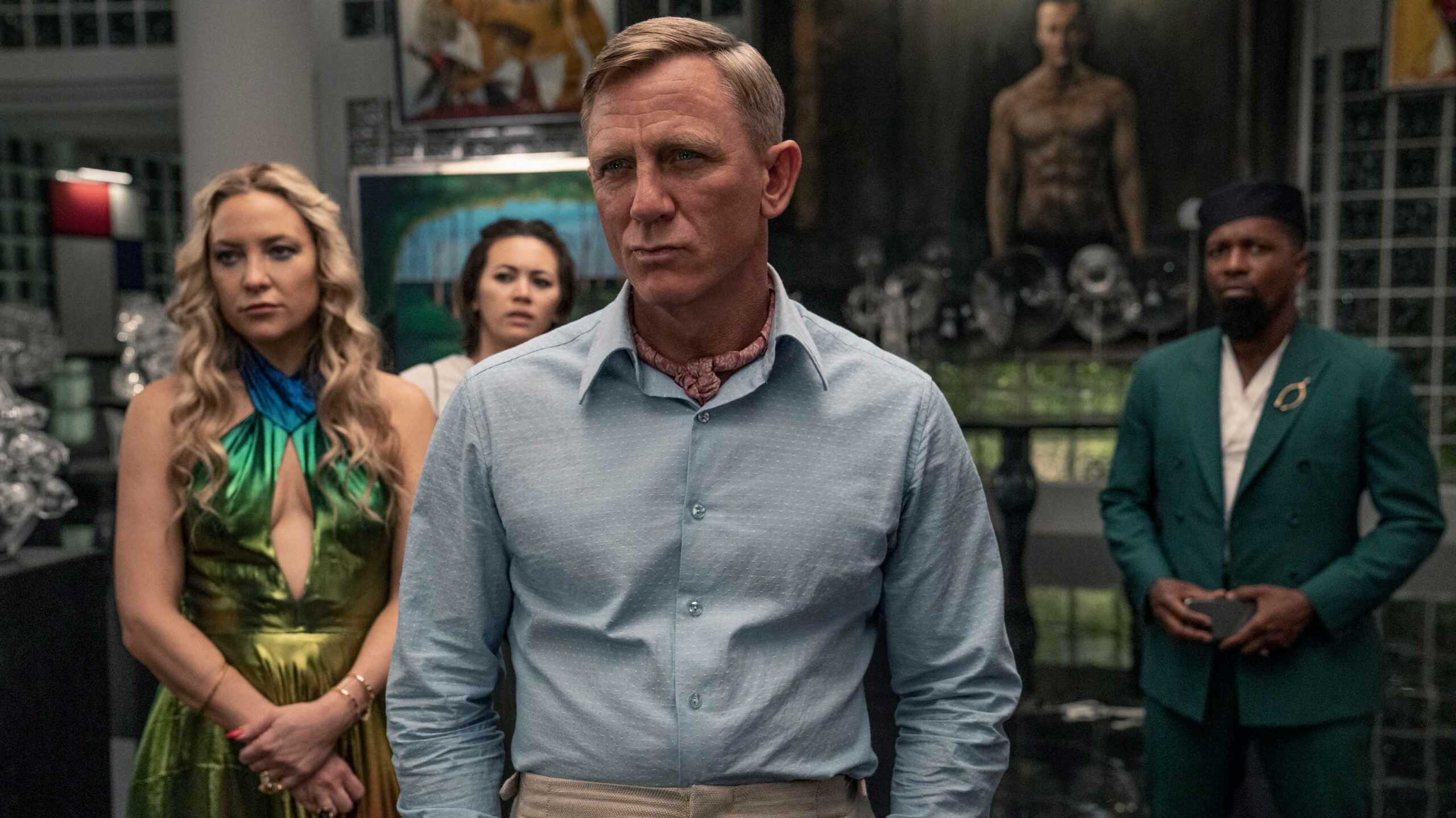 Glass Onion Daniel Craig