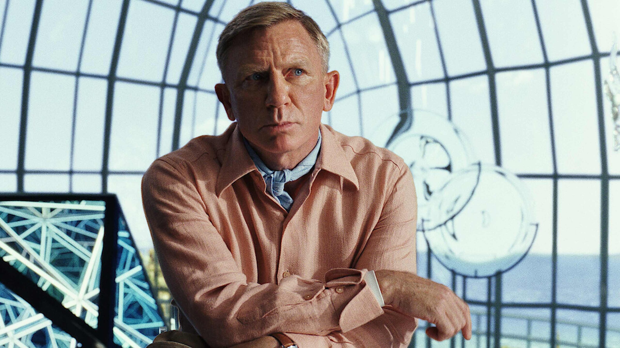 Daniel Craig Glass Onion