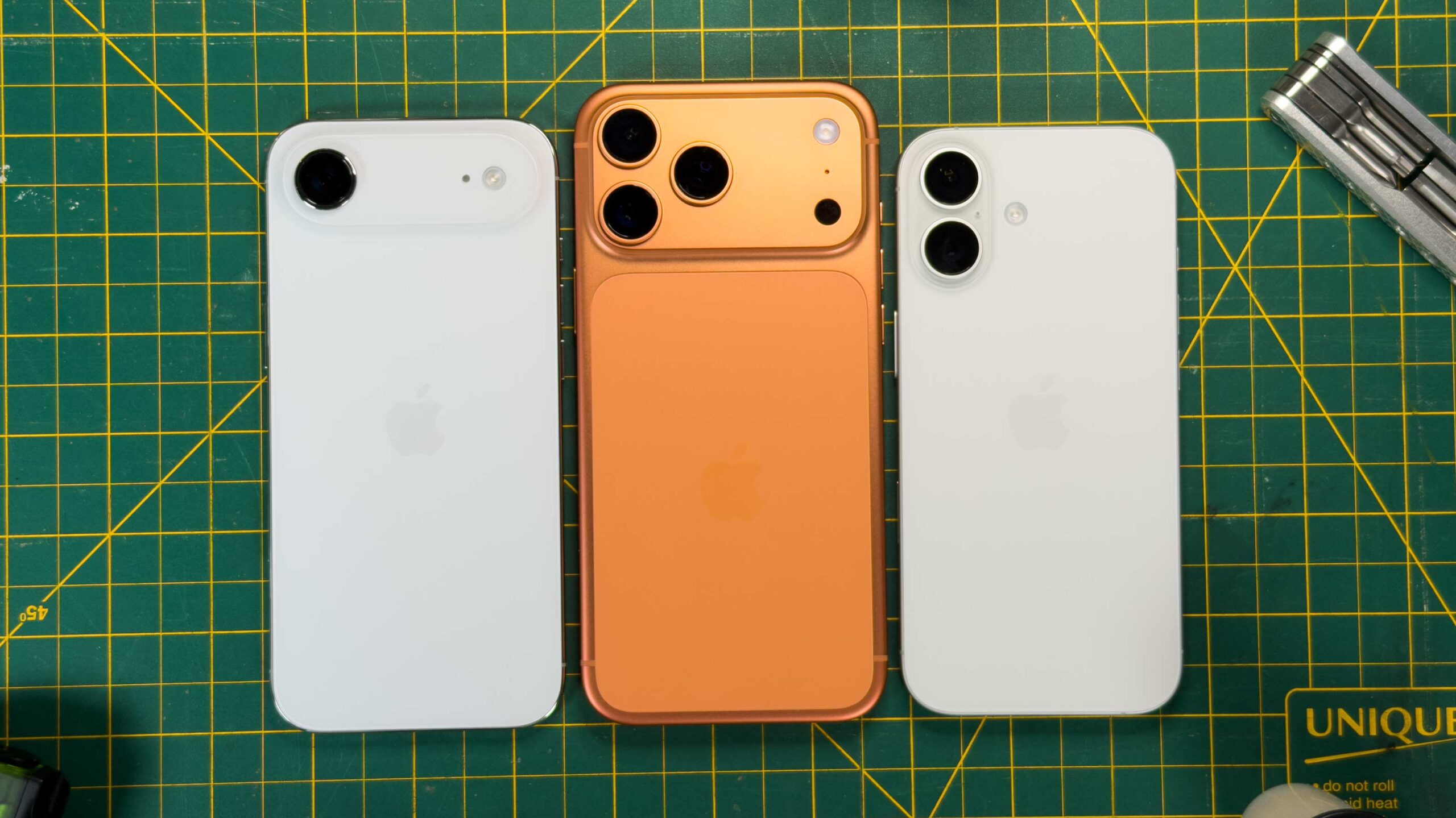 অ্যাপল কথিত আইফোন ফোল্ডের জন্য উপাদান প্রস্তুত করছে অ্যাপল কথিত আইফোন ফোল্ডের জন্য উপাদান প্রস্তুত করছে