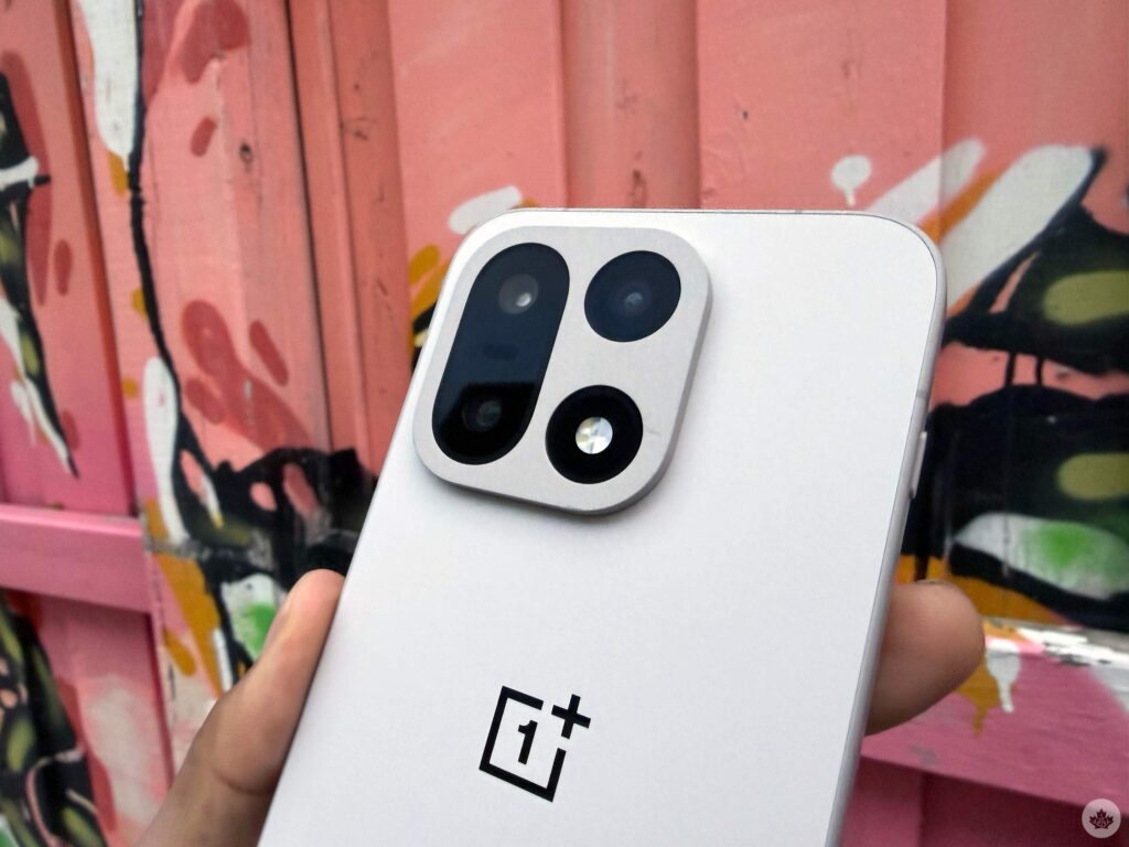 OnePlus 15 Canadian Review: It's worth it