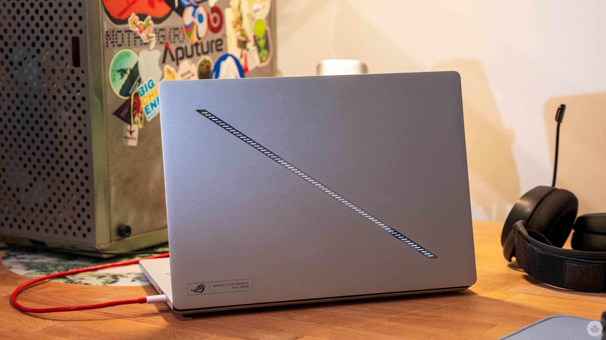 Asus Zephyrus G14 2025 header