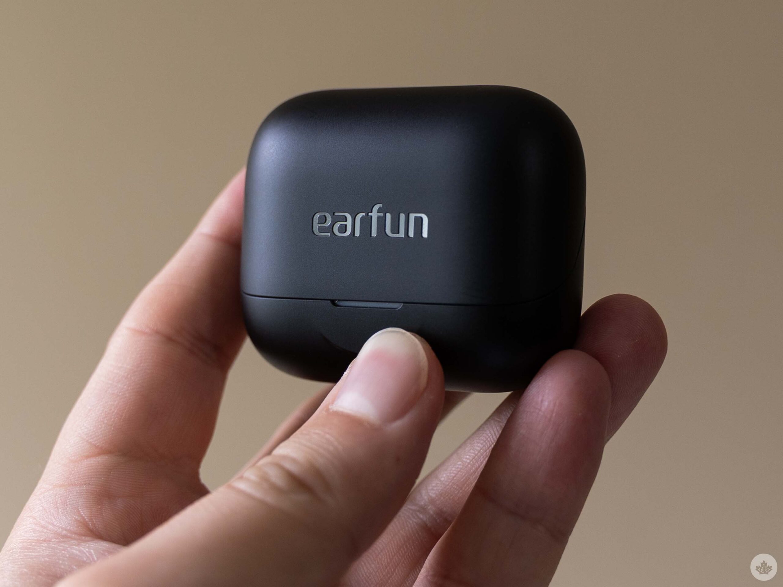 EarFun Air Pro 4+ case.