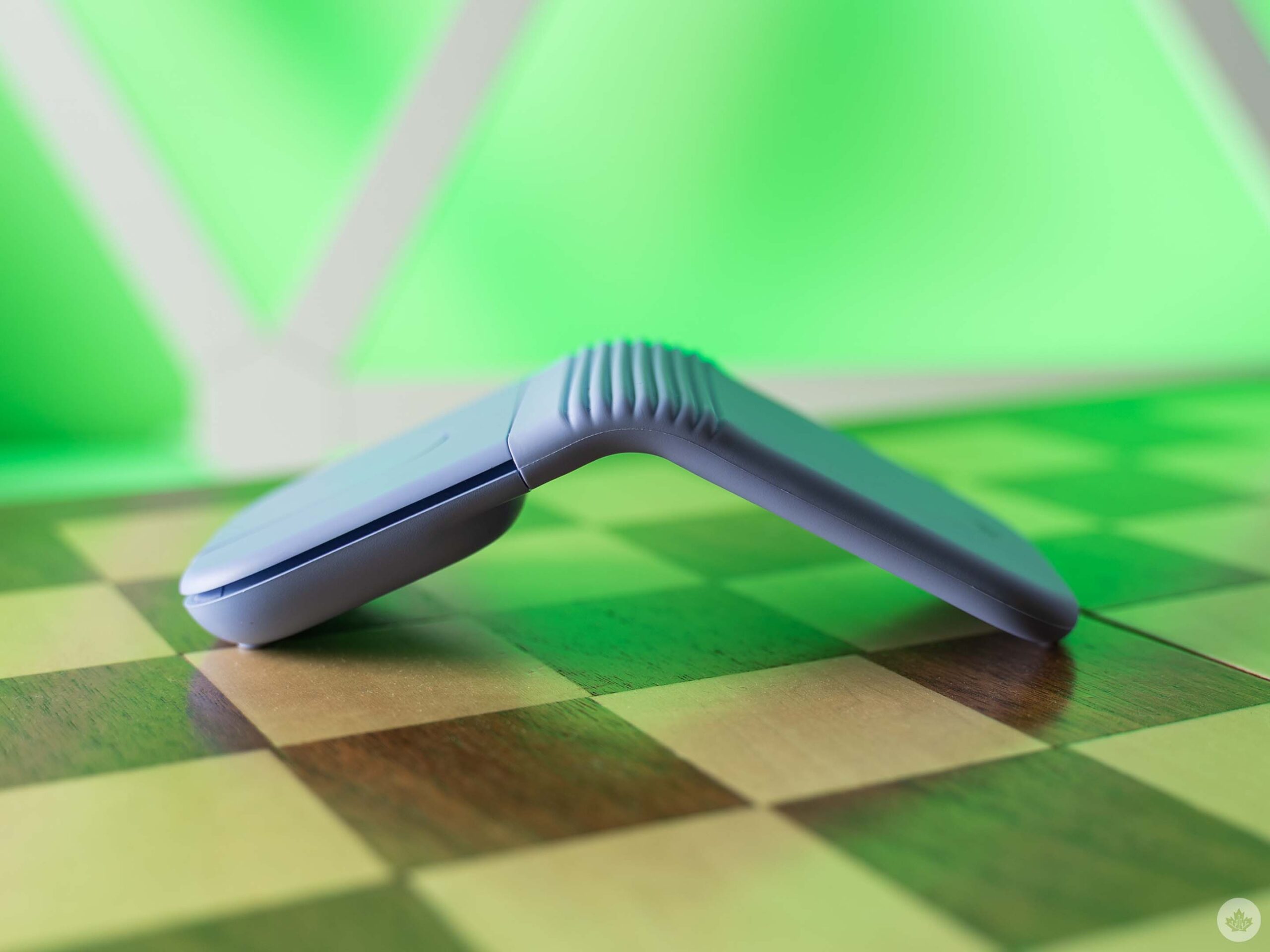 Side view of the Logitech Mobi Fold