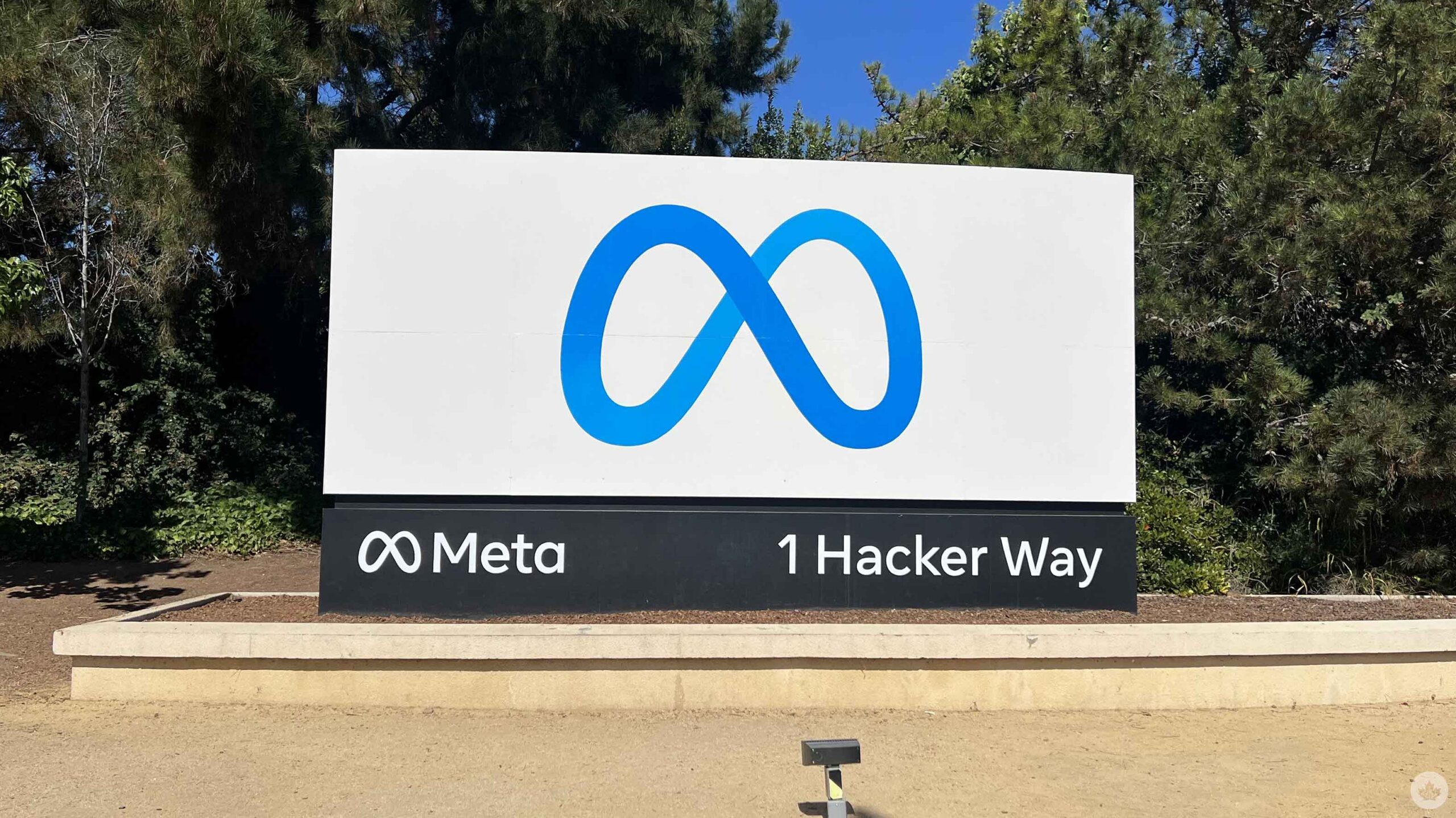 Meta header
