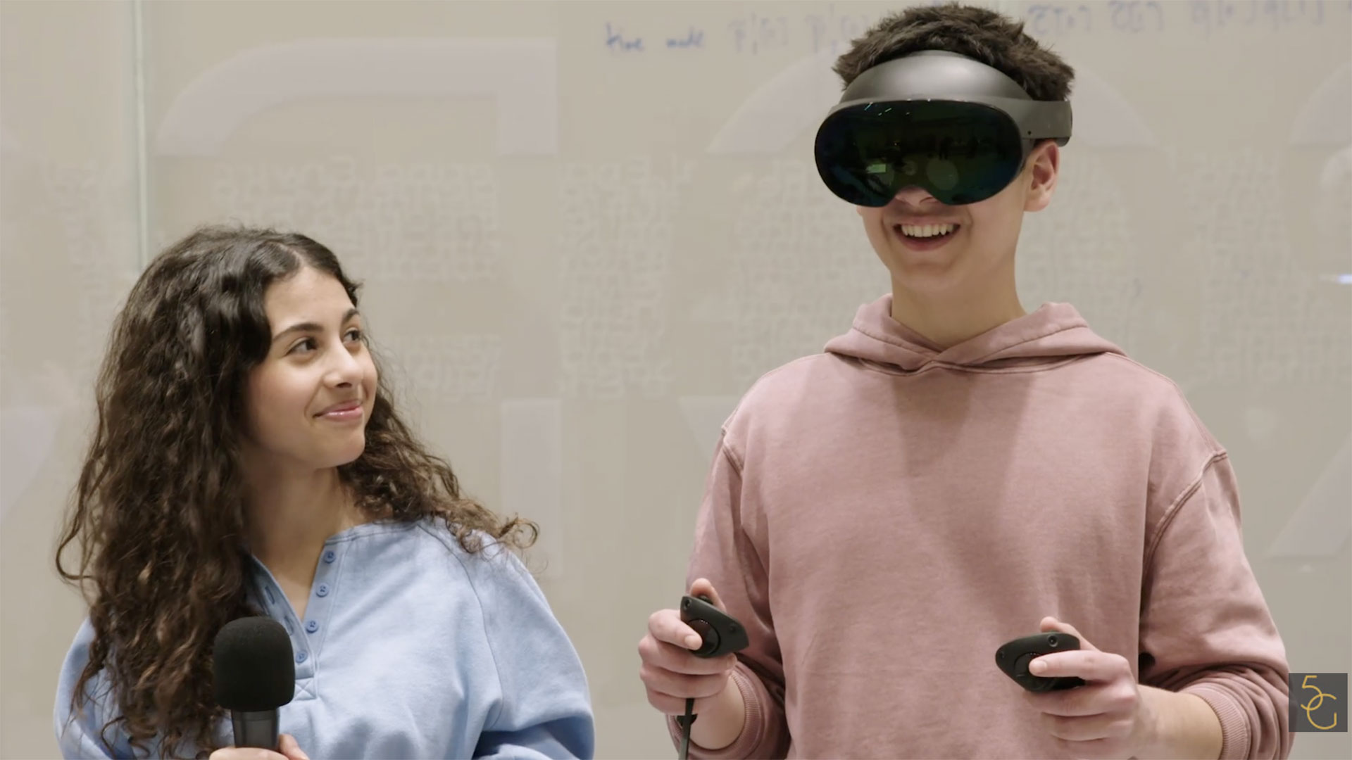 The Screen Team VR